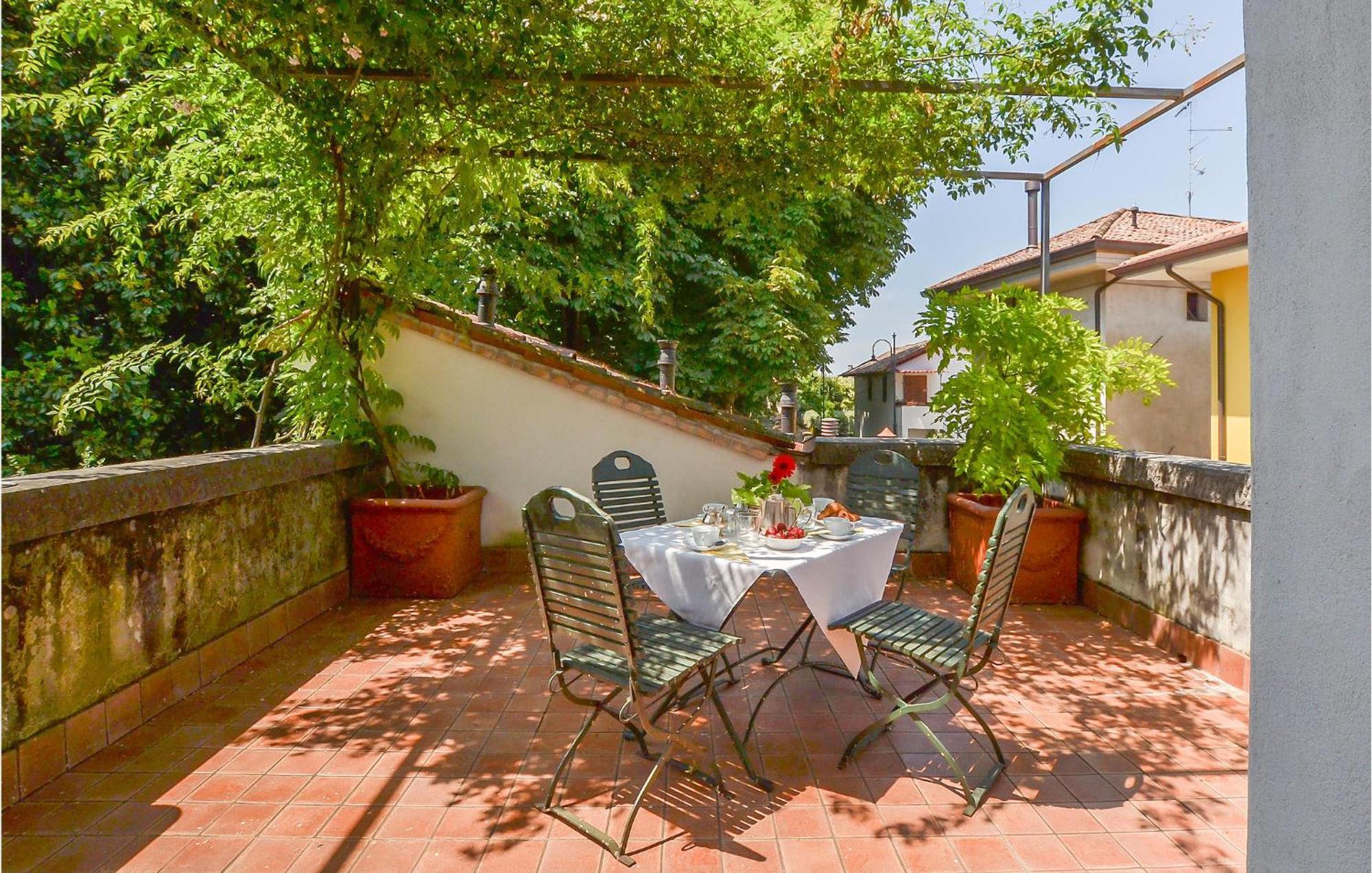 Casa Orange Apartment Tissano Екстериор снимка